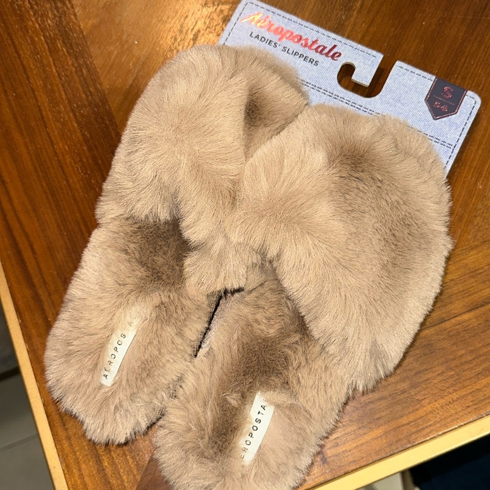 Aeropostale Brand New brown slippers